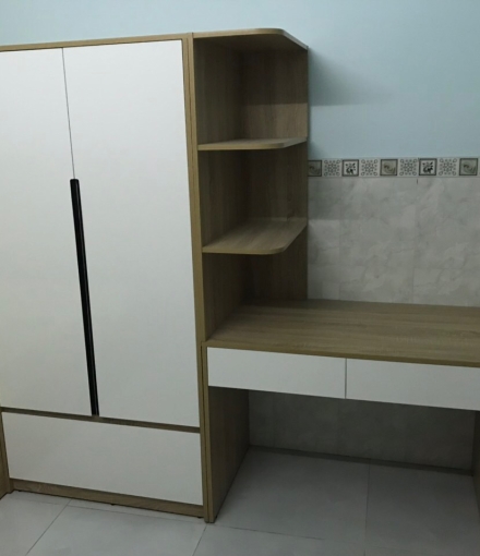 Full nhà ở màu hồng 