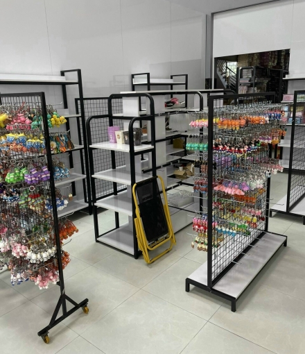 Thi công hoàn thiện shop  linh kiện Bình Dương