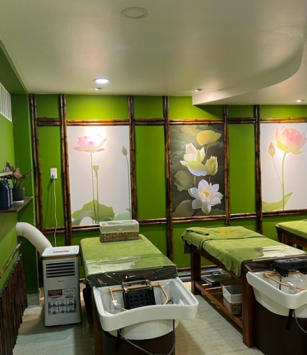 Thi công hoàn thiện    Spa quận 9
