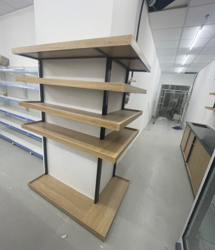 Thi công hoàn thiện siêu thị Quận 8