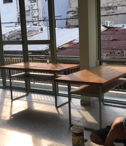 Thi công hoàn thiện  Bàn giao quầy và kệ bàn cho bếp dạy nấu ăn qyaanj 1