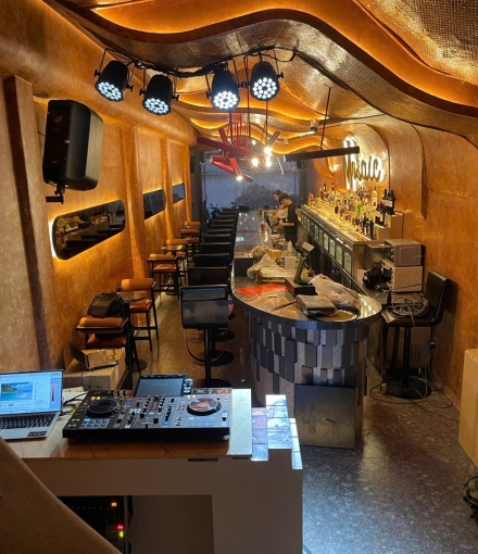   Thi công hoà thiện  Quán Bar Quận 1 