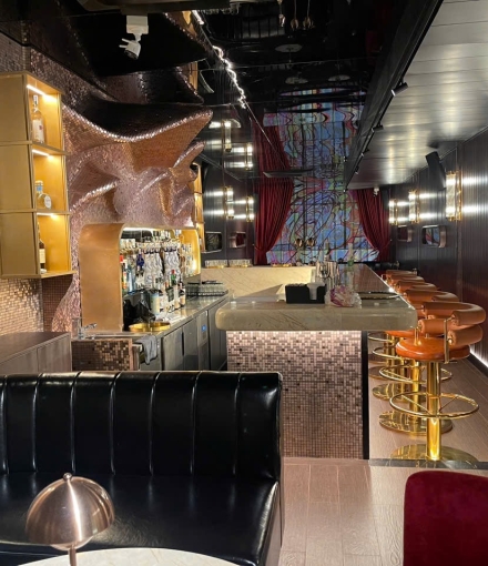   Thi công hoà thiện  Quán Bar Quận 1 