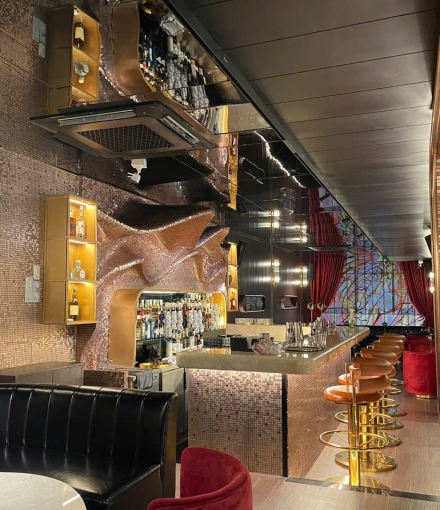   Thi công hoà thiện  Quán Bar Quận 1 