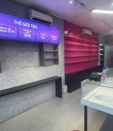 Thi công hoà thiện  Cửa hàng điện thoại Quận 5 