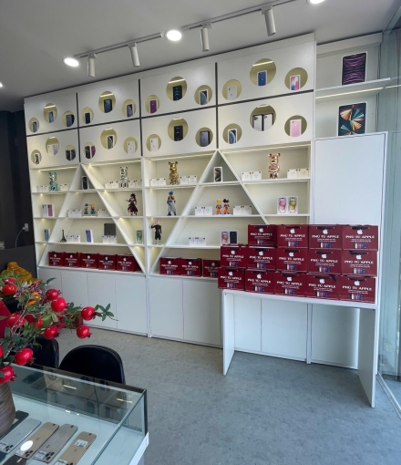 Thi công  hoàn thiện shop điện thoại Bình Phước 