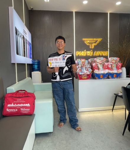 Thi công  hoàn thiện shop điện thoại Bình Phước 