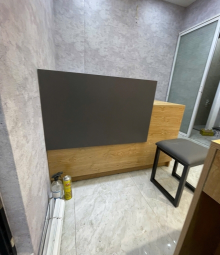 Thi công hoàn thiện shop điện thoại quận 10