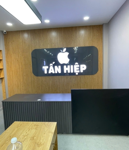Thi công  Hoàn thiện shop điện thoại quận Tân Phú