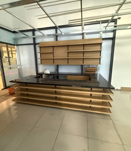  Thi cônh hoàn thiện  Kệ và quầy siêu thị quận 6