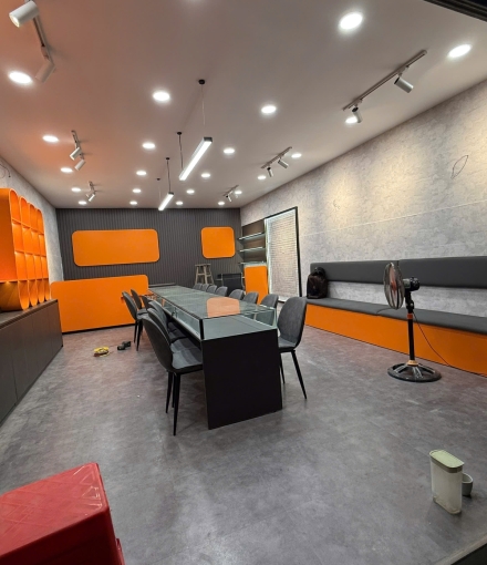 Thi công hoàn  thiện shop điện thoại Thạnh Phú Bến Tre 