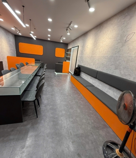 Thi công hoàn  thiện shop điện thoại Thạnh Phú Bến Tre 