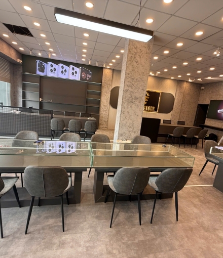  Thi công hoàn thiện shop điện thoại Tam Nông -Đồng Tháp diện tích 120m2