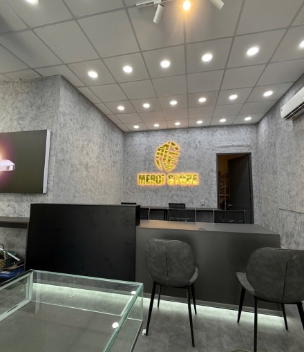  Thi công hoàn thiện shop điện thoại Tam Nông -Đồng Tháp diện tích 120m2