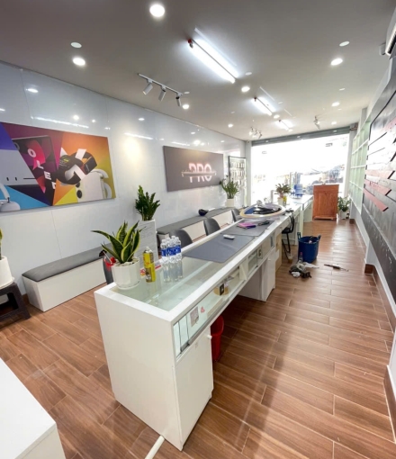 Thi công hoàn thiện shop điện thoại ĐINH ĐỨC THIỆN ,BÌNH CHÁNH