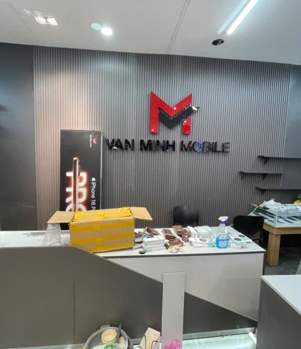 Thi công Hoàn thiện shop điện thoại quận 12 