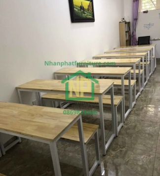 Bộ bàn học sinh