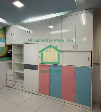 Tủ quần áo nhiều ngăn