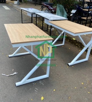 Bàn chữ  K 